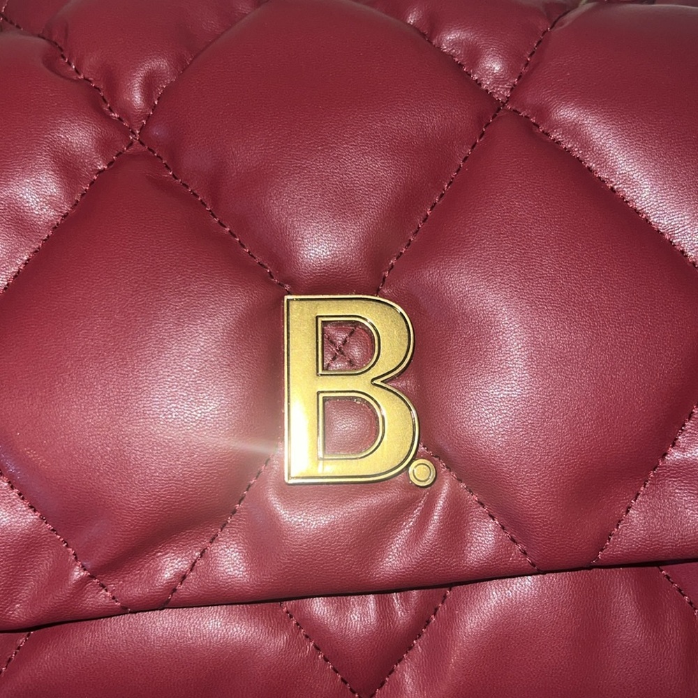 Shoulder Bag - Picture 2 of 5